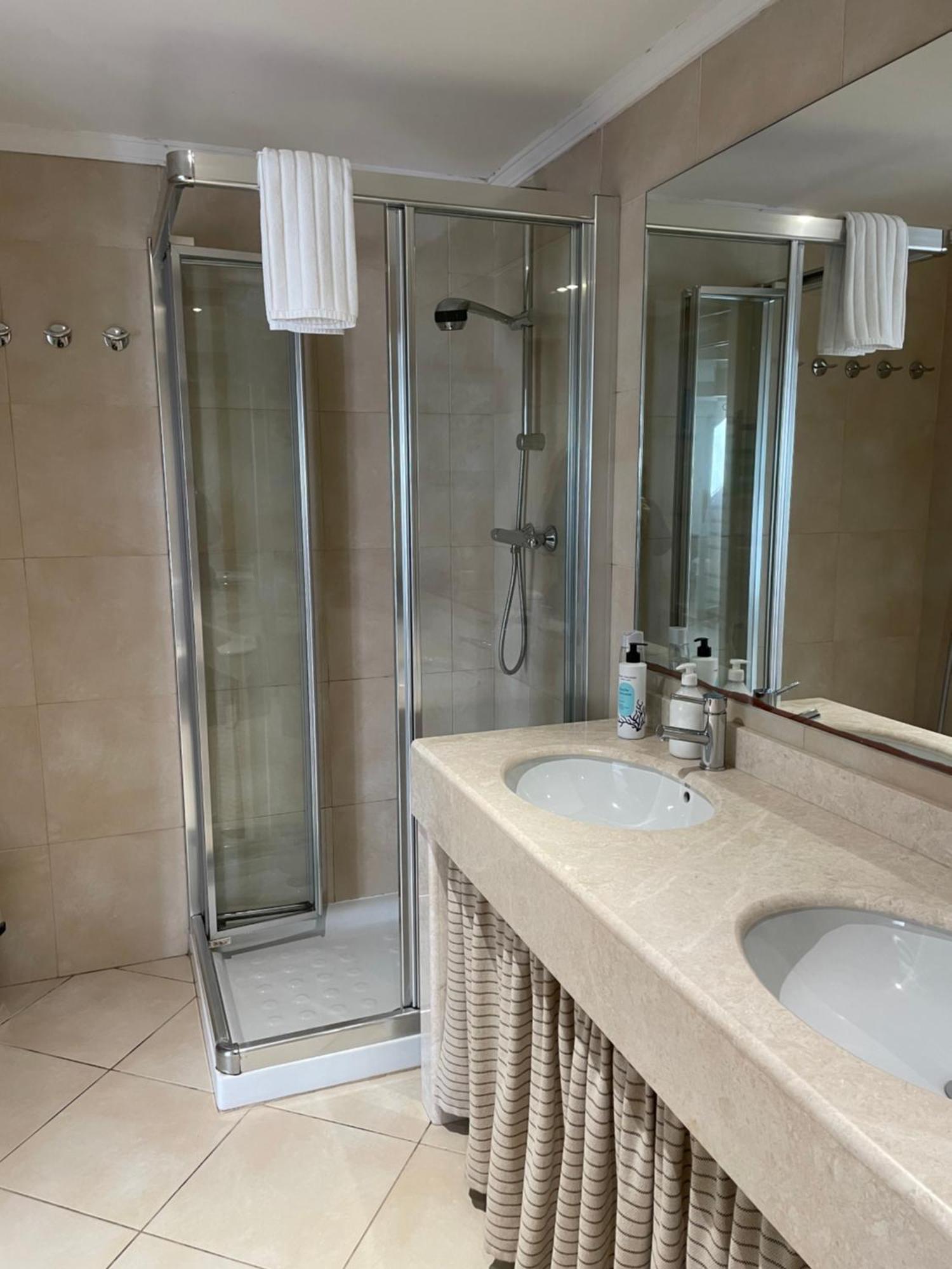 Bel Appartement Baie Plage - Wifi - Parking - Draps Et Serviettes Hendaye Kültér fotó